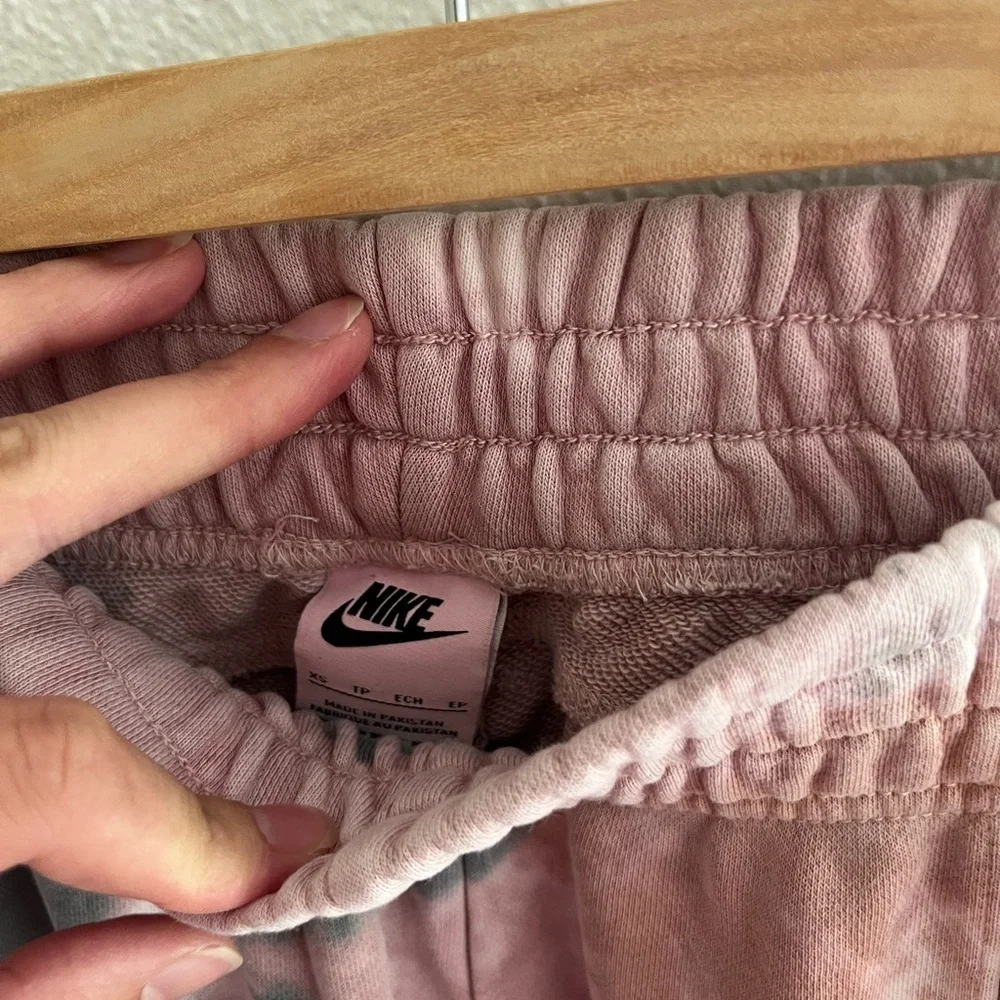 Nike comfortable jogger